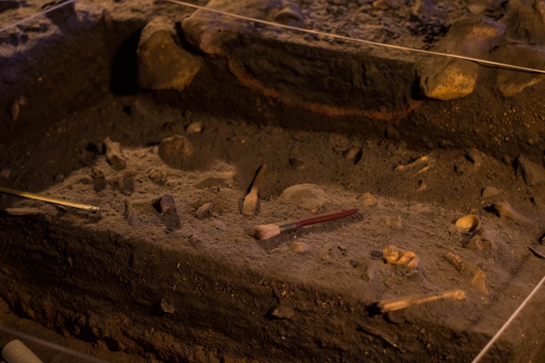 Unsolved Ancient Artifacts: Mysteries Through Time